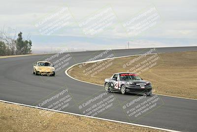 media/Jan-26-2025-CalClub SCCA (Sun) [[cfcea7df88]]/Group 1/Race/